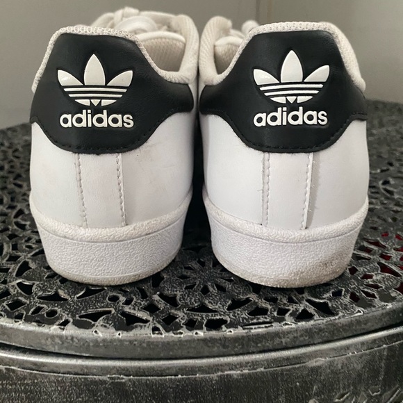 Adidas shoes - Picture 6 of 6